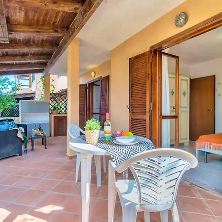 Apartment 3 Beds Ground Floor With Garden In Marinella Just 100 Mt From The Golfo Aranci